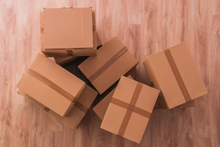 Buy cardboard boxes London residents trust from Boxes and Bubble. Durable, eco-friendly packing solutions with fast delivery for moving, shipping, or storage.