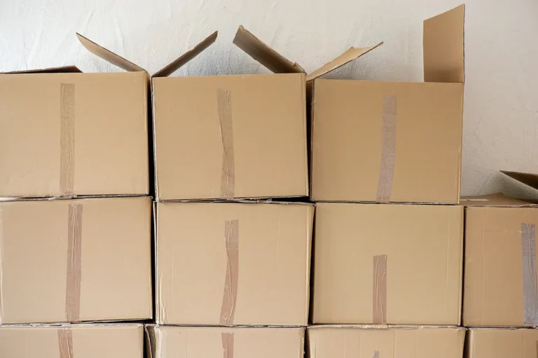 How to Safely Pack Fragile Items for Transport
