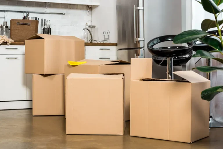 London Box Supplier Services for Secure and Swift Moves