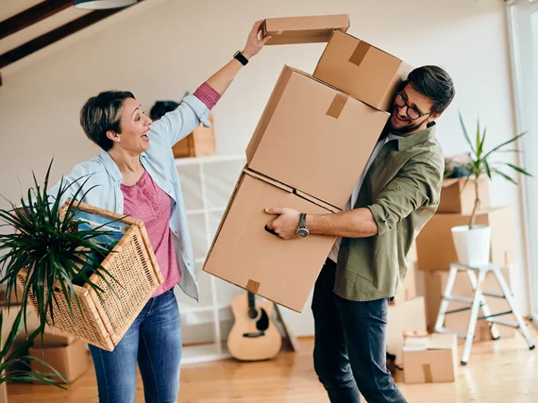 Find moving boxes near me in Barons Court with great value and same day London delivery. Call now for reliable, high quality moving boxes.